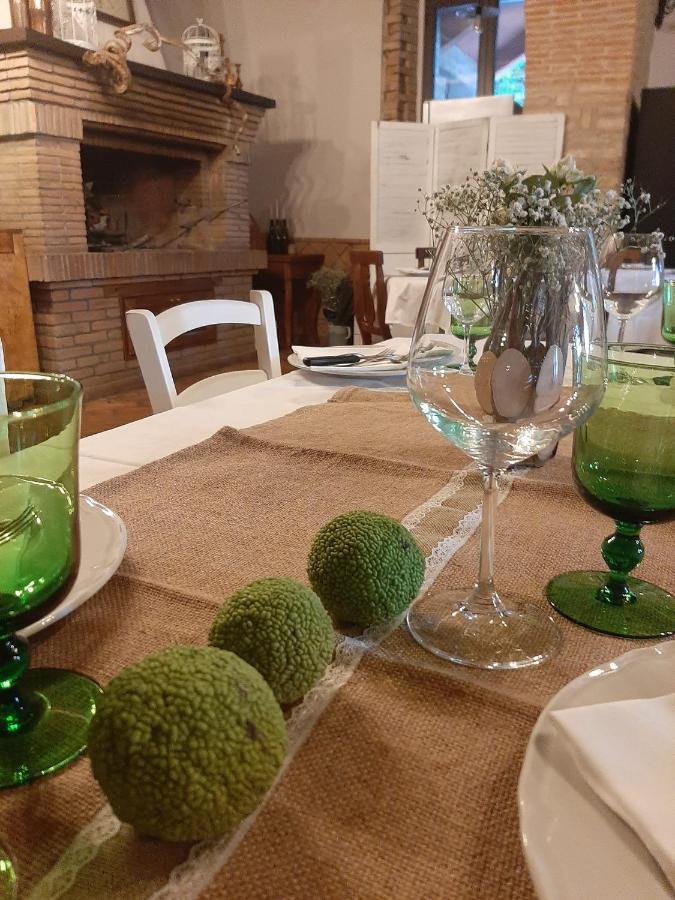 Societa Agricola F.Lli Angelucci Villa Cannara Luaran gambar