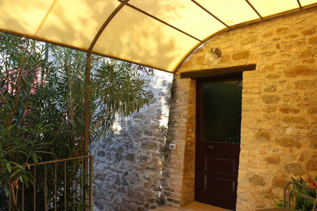 Societa Agricola F.Lli Angelucci Villa Cannara Luaran gambar